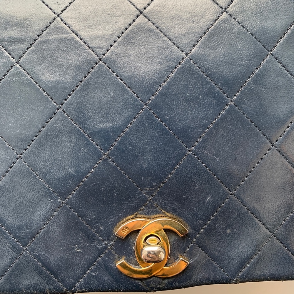 Chanel Classic Full Flap Bag - Picture 16 of 16